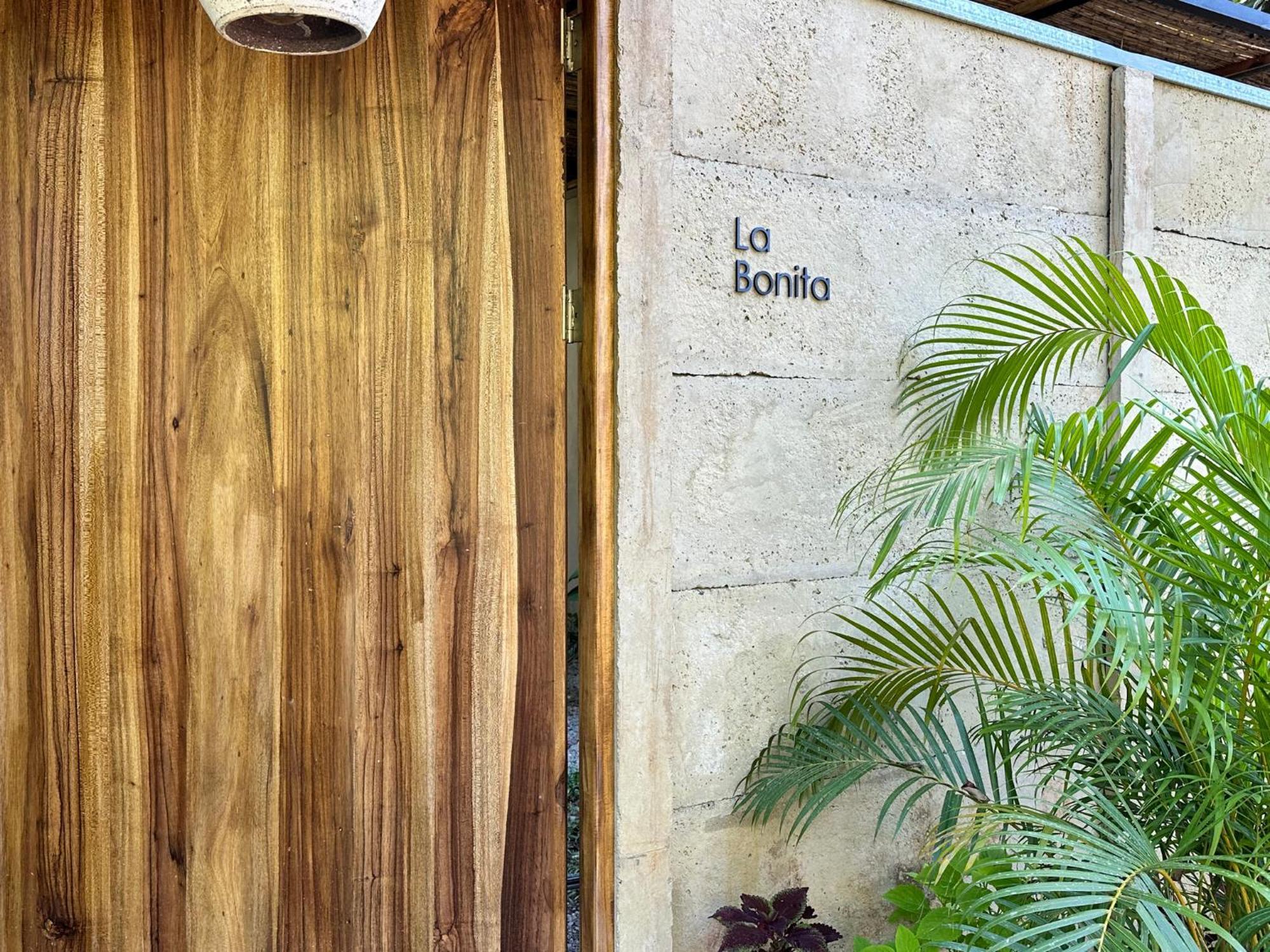 La Bonita Lodge Puerto Viejo de Talamanca ภายนอก รูปภาพ