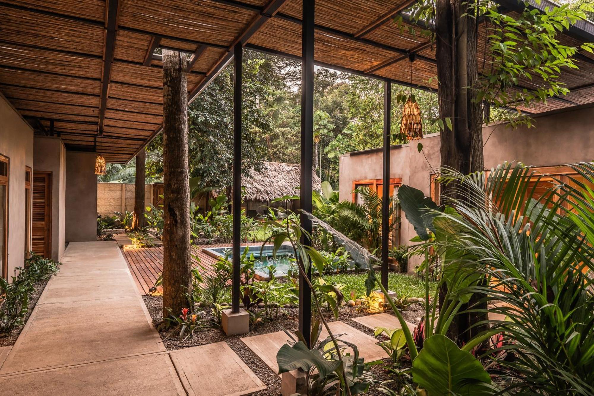 La Bonita Lodge Puerto Viejo de Talamanca ภายนอก รูปภาพ